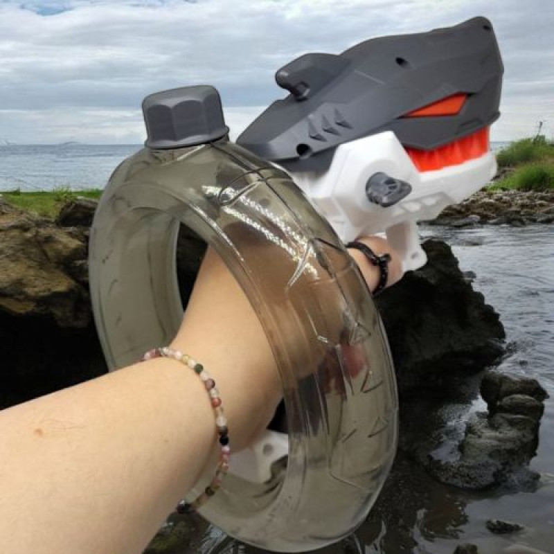 Водний пістолет 