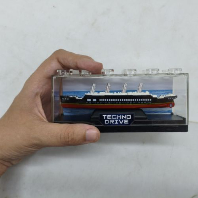 Модель – Круїзний лайнер (ЧОРНИЙ ВИД 2), Масштаб моделі 1:64
