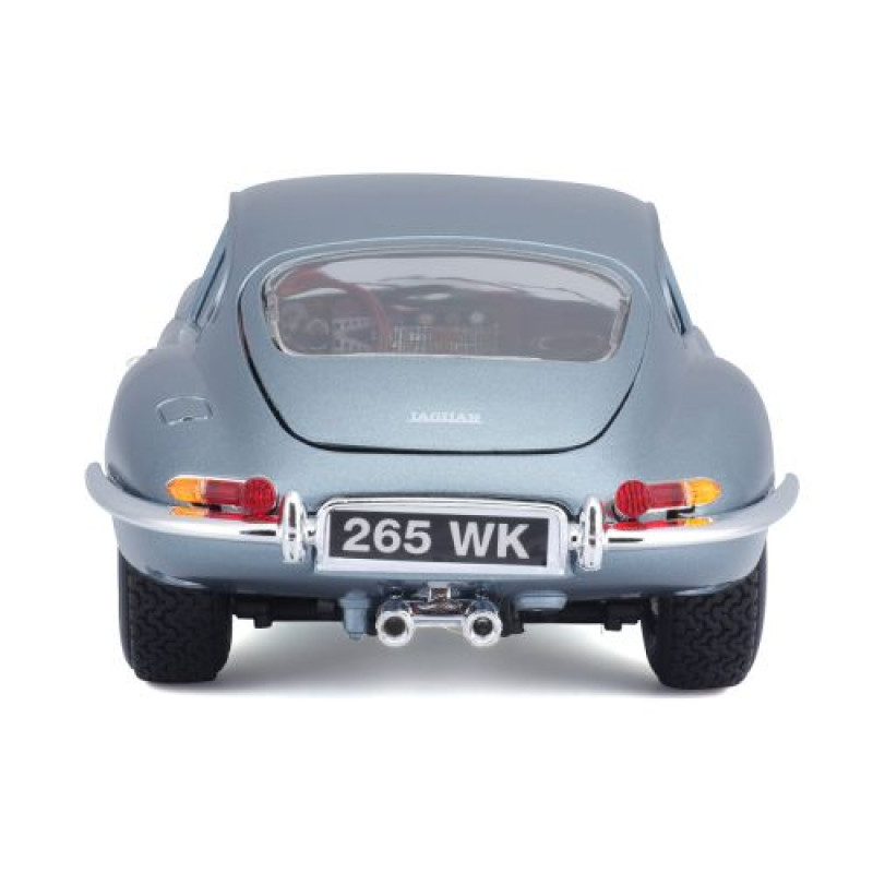 Автомодель - Jaguar E-Type Coupe (1961) (1:18)
