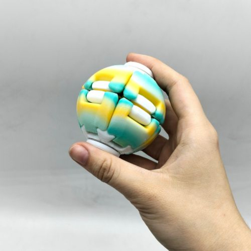 Спіннер-куля 3D 6см кольоровий