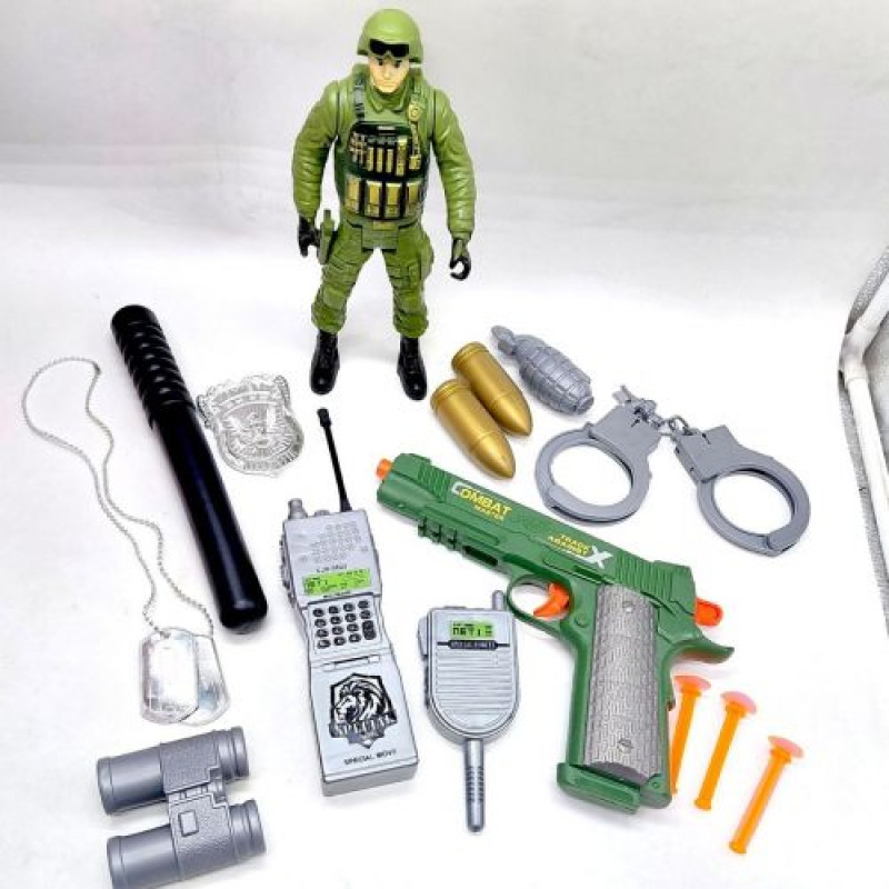 Військовий набір SWAT Equipment з фігуркою військового та пістолетом
