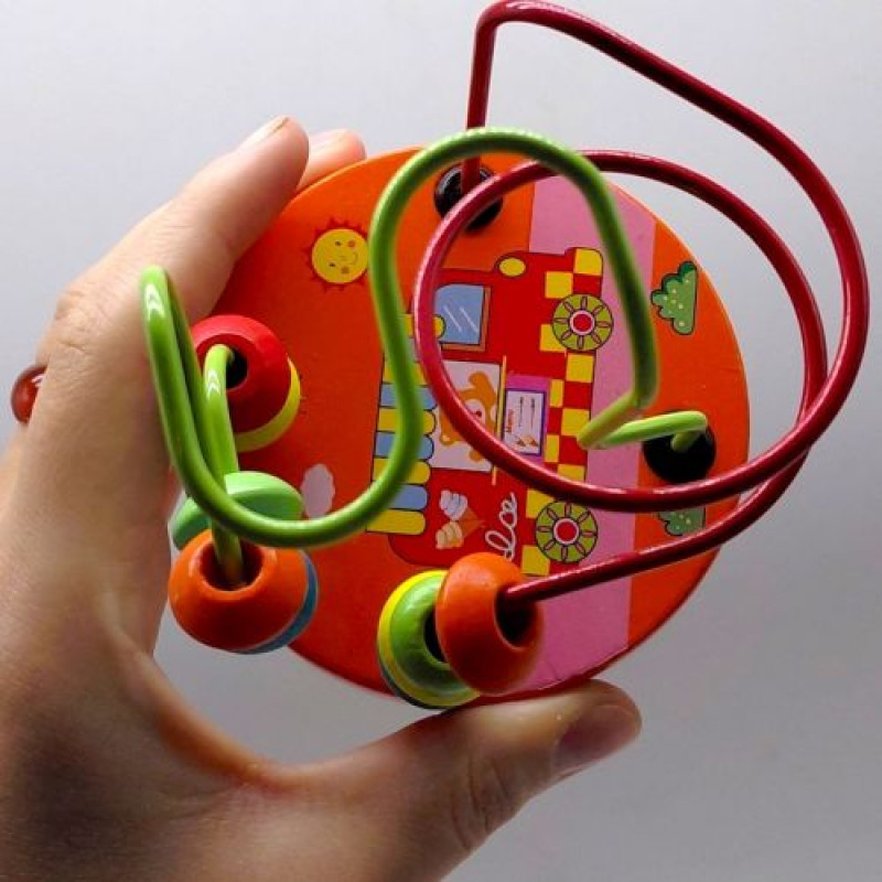 Пальчиковий лабіринт WToys, деревʼяний, в коробці (ПОМАРАНЧЕВИЙ)